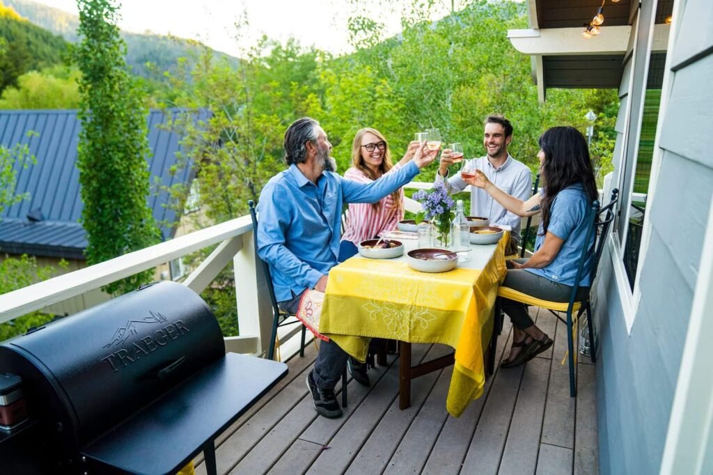 Traeger Grills Tailgater Portable Electric Wood Pellet Grill and Smoker with Folding Legs Traeger Grills Tailgater Portable Electric Wood Pellet Grill and Smoker with Folding Legs