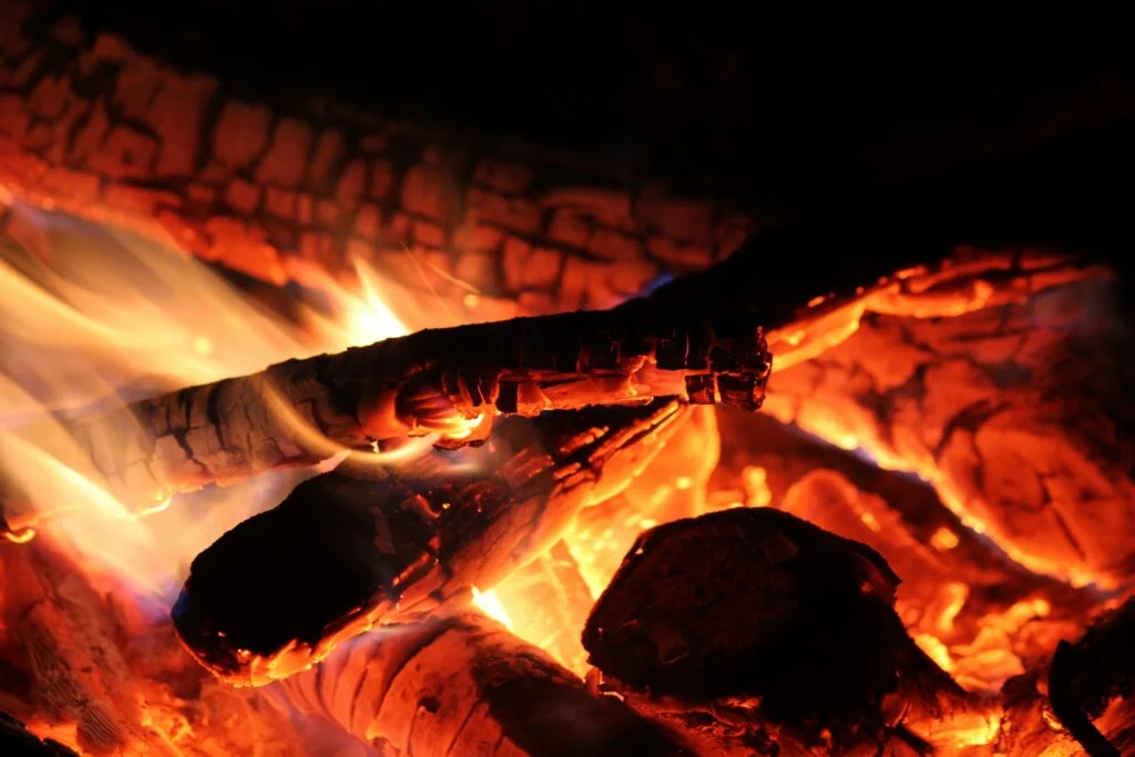 How Do You Light A Charcoal Grill Without Lighter Fluid? How Do You Light A Charcoal Grill Without Lighter Fluid?