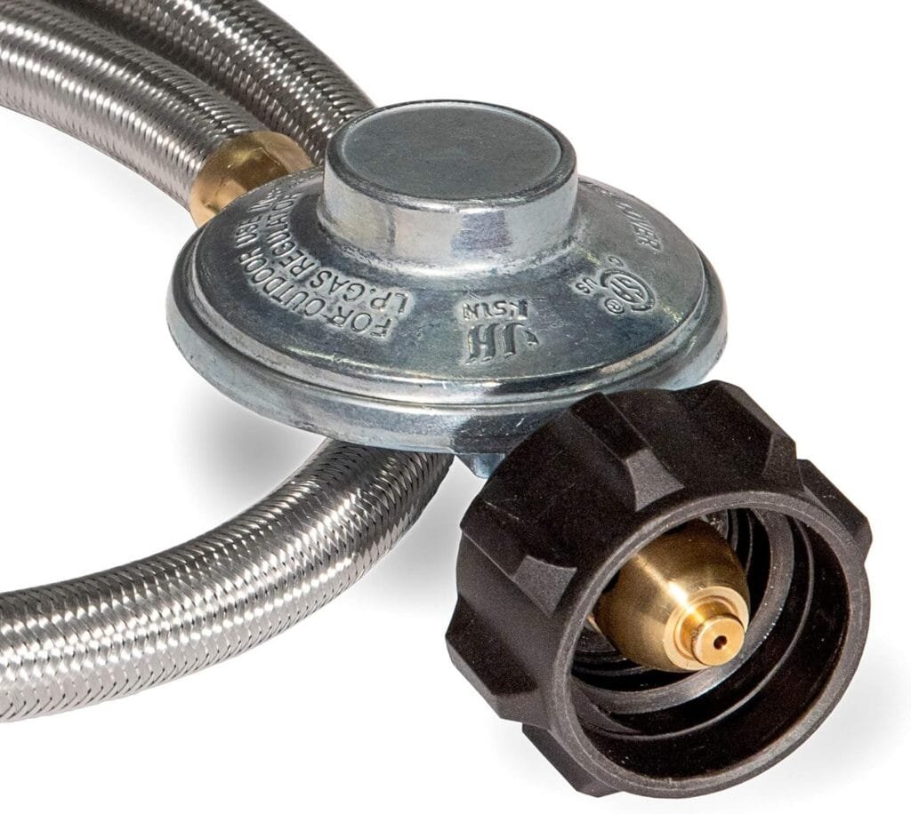 Blackstone 5154 Propane Stainless Steel Braided Hose  Regulator for 22lb Tank, Gas Grill  Griddle Animal, Weather Corrosion Resistant – Extends Up to 3 Feet